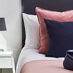 The Grand Manhattan Apartment In Central Leeds